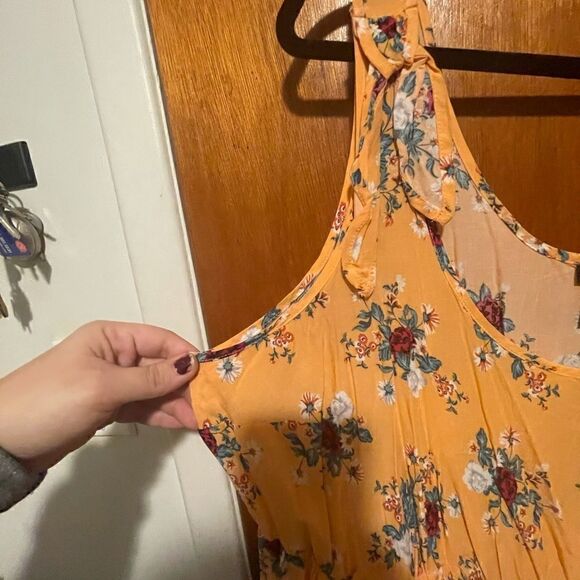 Tropical Floral Tank  - Picture 5 of 7